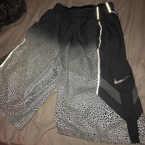 3M nike shorts